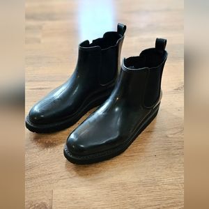 Cougar Waterproof Anke-High Booties
